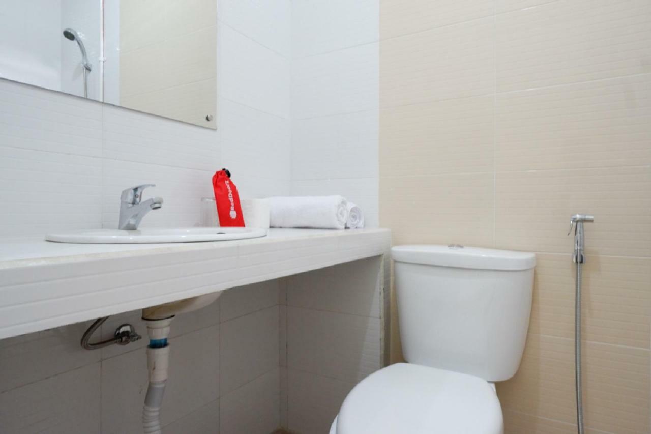 Reddoorz Near Mataram University מראה חיצוני תמונה